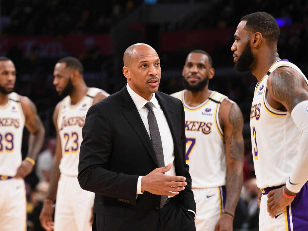 帮助队友赢 帮助队友赢